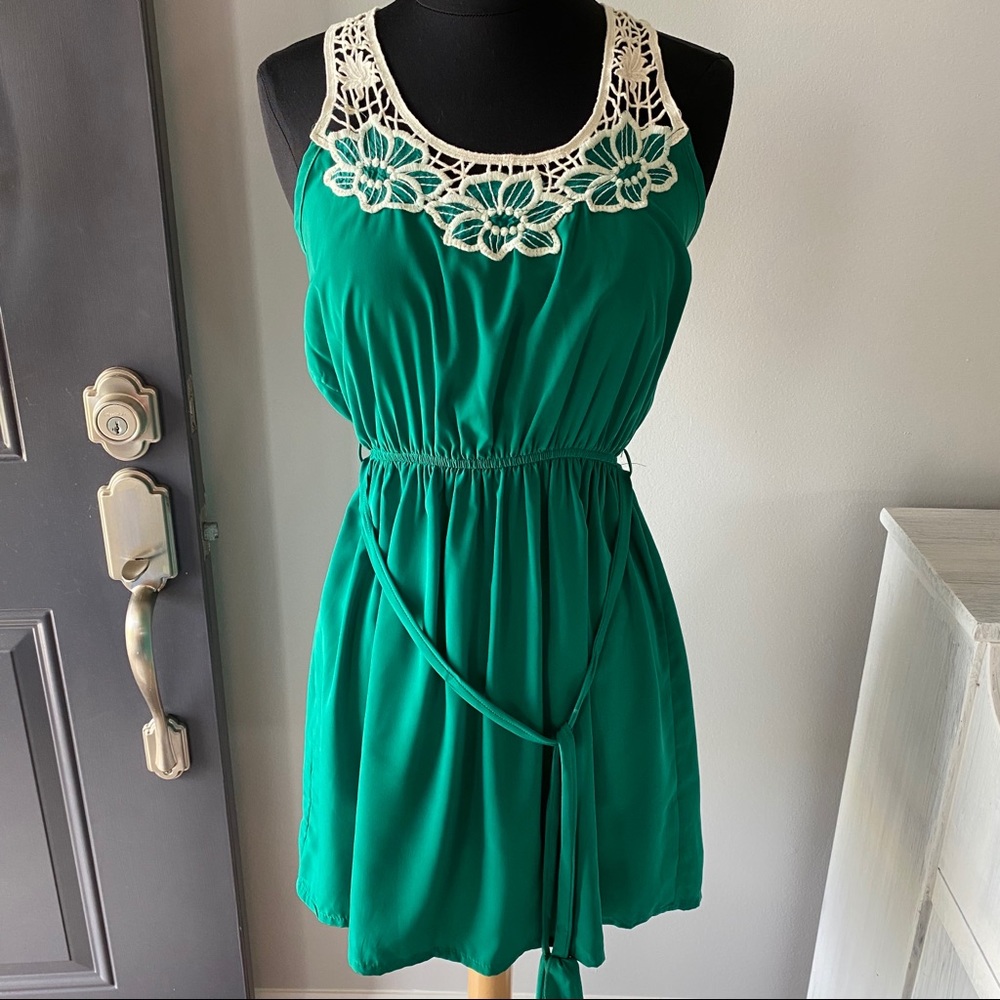 Green summer dress with floral lace neckline